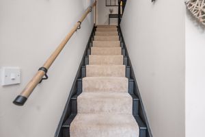 Photo 16- click for photo gallery